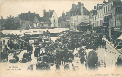 null 12 MARKET POSTCARDS: Indre selection. "Buzançais-Place du Marché, Chabris-La...