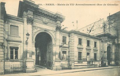 null 65 POSTCARDS PARIS: 7th Arrondissement. Including" Galerie des Machines-Façade...