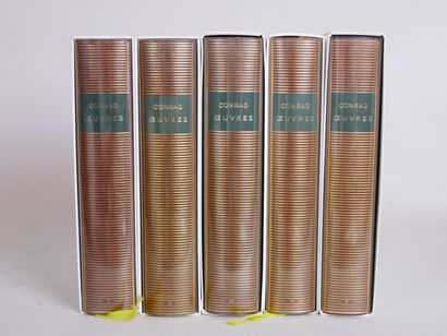 null BIBLIOTHEQUE DE LA PLEIADE (cinq volumes) :

Joseph Conrad

Oeuvres 

Gallimard,...