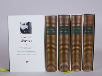null BIBLIOTHEQUE DE LA PLEIADE (cinq volumes) :

Joseph Conrad

Oeuvres 

Gallimard,...