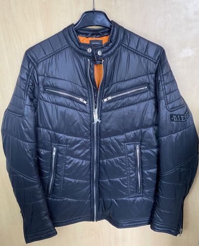 null DIESEL, Black quilted jacket, size S,

New, VAT recoverable for professiona...