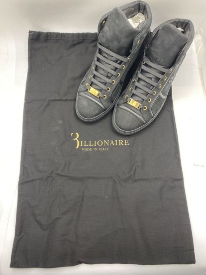 null BILLIONAIRE, Pair of sneakers model "Mid-Top Sneackers "robby"" black size 44

New...