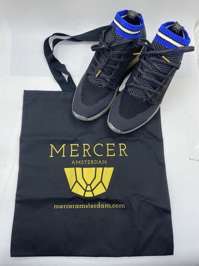 null MERCER, Pair of sneakers model "Wooster Sock" grey, black and blue, size 41

Fitting...