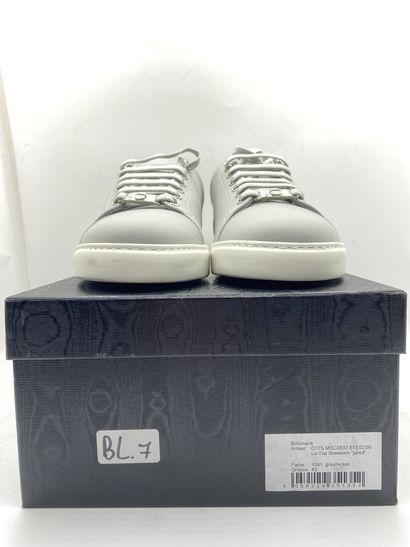 null BILLIONAIRE, Pair of sneakers model "Lo-Top Sneackers "jared"" grey size 43

Model...