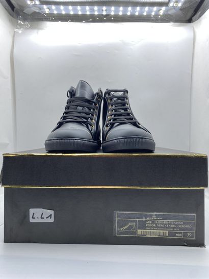null LOUIS LEEMAN, Pair of sneakers model "High Top Sneaker with Capped Metal" black...