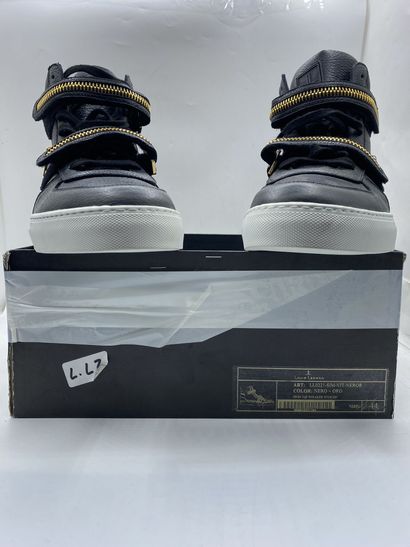 null LOUIS LEEMAN, Pair of sneakers model "High Top Sneaker with Zip" black and gold,...