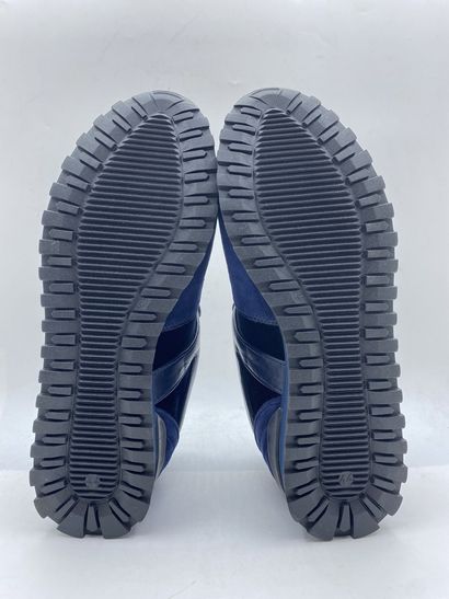 null MY BRAND EXCLUSIVE, Pair of sneakers model "MBB-SN010-IT002" blue, size 44

Fitting...