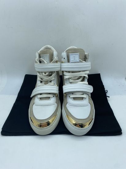 null LOUIS LEEMAN, Pair of sneakers model "High Top Sneaker with Metal Accesso" beige...