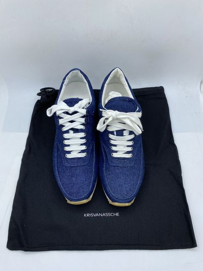 null KRISVANASSCHE, Pair of dark blue sneakers, size 41

New in their used box without...