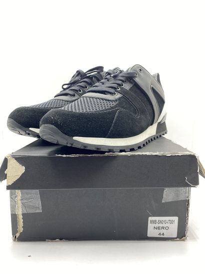 null MY BRAND EXCLUSIVE, Pair of sneakers model "MBB-SN010-IT001" black, size 44

New...