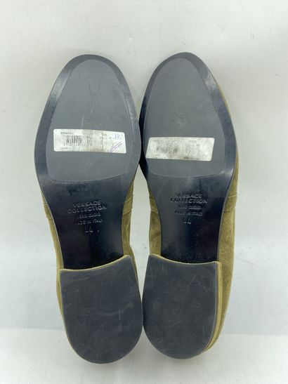 null Lot of 2 pairs of suit shoes VERSACE COLLECTION, size 44, beige taupe and black

Fitting...