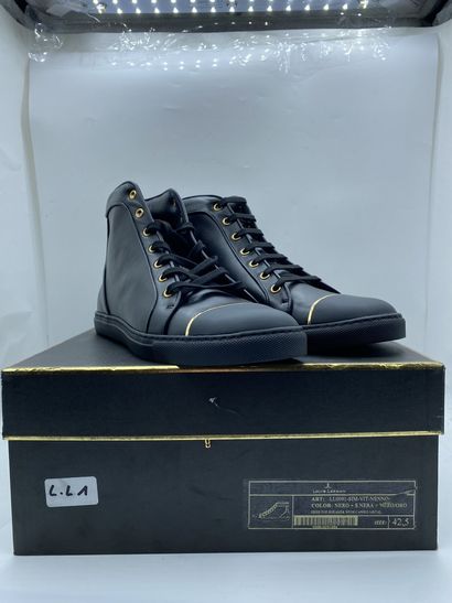 null LOUIS LEEMAN, Pair of sneakers model "High Top Sneaker with Capped Metal" black...