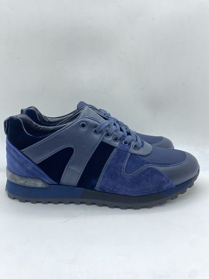 null MY BRAND EXCLUSIVE, Paire de sneakers modèle "MBB-SN010-IT002" bleu, taille...