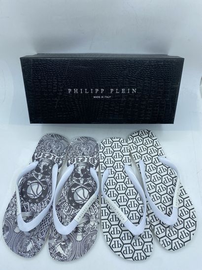 null Lot of 16 pairs of PHILIPP PLEIN sandals models "Sandals Flat 'Cardiff'" and...