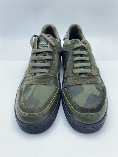 null MY BRAND EXCLUSIVE, Pair of khaki green sneakers with camouflage pattern, size...
