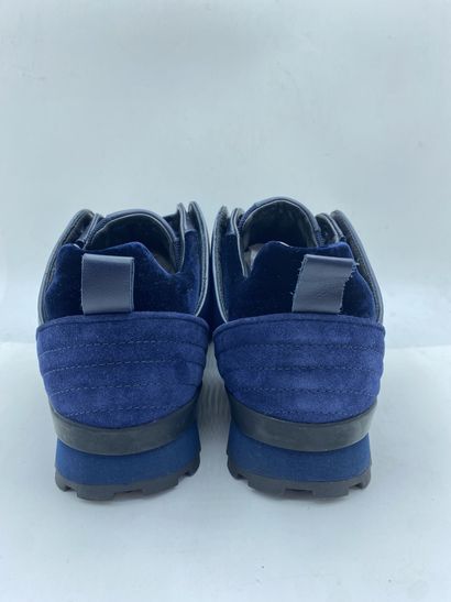 null MY BRAND EXCLUSIVE, Pair of sneakers model "MBB-SN010-IT002" blue, size 44

Fitting...