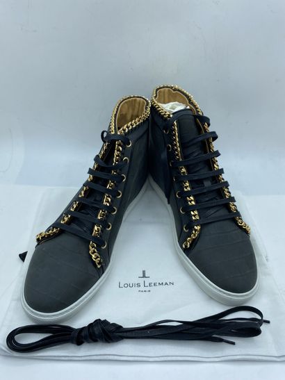  LOUIS LEEMAN, Pair of sneakers model "High Top Sneaker with Metal Chain" black,...