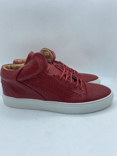 null MASON GARMENTS, Pair of sneakers model "Paloma Mid" red, size 44

New in their...