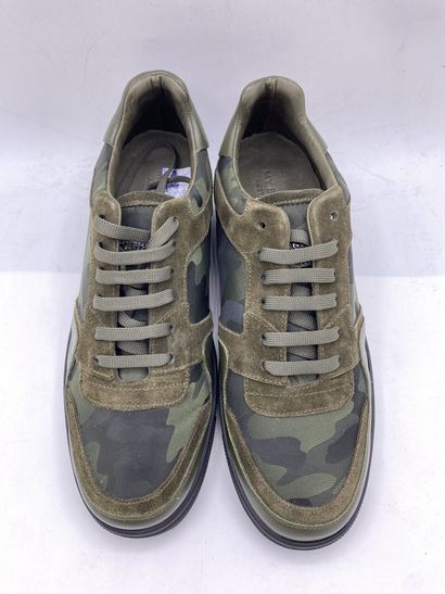 null MY BRAND EXCLUSIVE, Pair of sneakers model "Camo Stud Runner" green khaki, size...