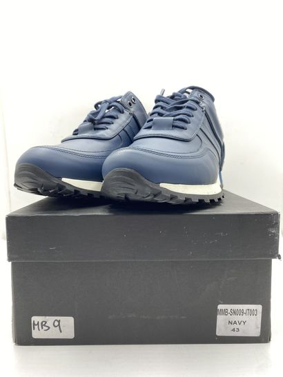 null MY BRAND EXCLUSIVE, Pair of sneakers model "MBB-SN009-IT003" blue, size 43

Fitting...