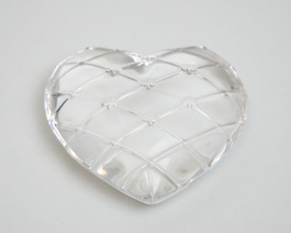 null SAINT LOUIS

Presse-papier de forme coeur en cristal 

Dimensions : 3 x 10 x...