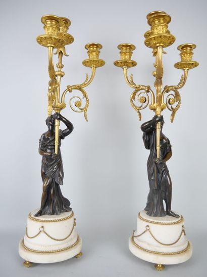 null Pair of large candelabras with four arms of light in white marble, gilt bronze...