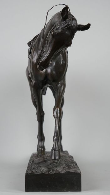 null FREMIET, Emmanuel (1824-1910) :

Cheval

Épreuve en bronze à patine brun noir,...