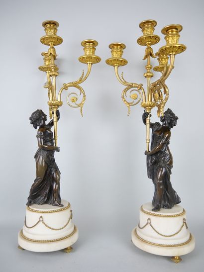 null Pair of large candelabras with four arms of light in white marble, gilt bronze...