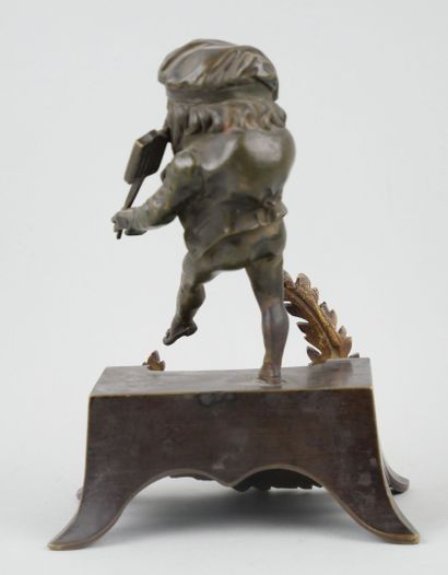 null Proof in bronze with a brown-green patina representing a dancing elf.

19th...