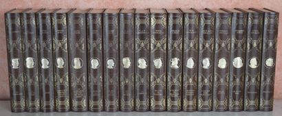 null Collection « Les histoires romantiques ». 17 volumes, reliures éditeurs. Cercle...