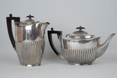 Coffee pot and teapot in English silver plated...