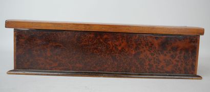 null Travel writing case in burl veneer, mahogany and marquetry of brass nets. It...