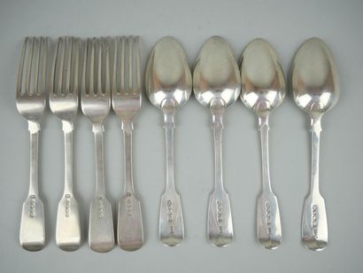 null Suite of 12 silver cutlery English 800 thousandths, model tail of rat and monogram....