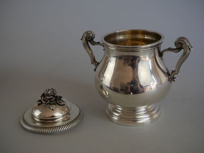 null Robert LINZELER 

Part of tea service in silver 950 thousandth with frieze of...
