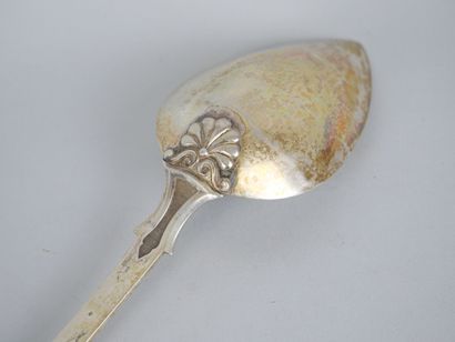 null Spoon with ragout out of silver 800 thousandths with decoration of foliage and...