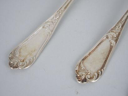 null Suite of 6 silver cutlery 925 thousandths of rocaille style with decoration...