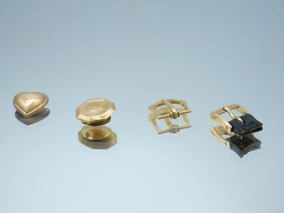 null Lots de petits objets en or 750 millièmes comprenant des boutons de col, une...