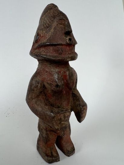 null NIGERIA - Peuple IGBO

Statuette masculine à patine d'ocre rouge. 

H. 21 cm

Consultant...