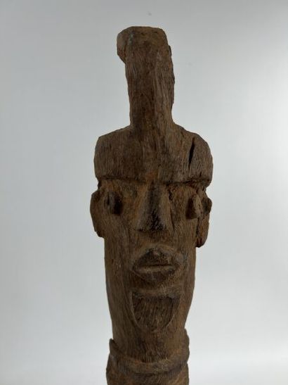 null NIGERIA - TIV People

-High post "IHEMBE" in mahogany wood, representing a high...