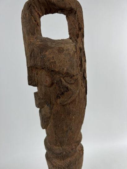 null NIGERIA - TIV People

-High post "IHEMBE" in mahogany wood, representing a high...