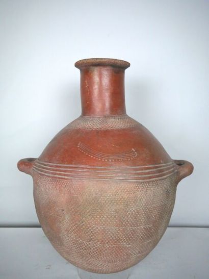 null MALI - BAMANA people

Terracotta jar with red engobe, MOPTI region, BOZO influence

H....
