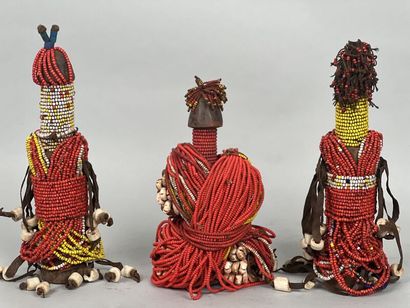 null CAMEROON - FALLI / NAMJI people

A set of three wooden fertility dolls covered...