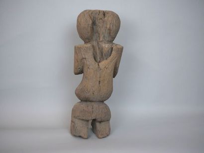 null CAMEROUN / NIGERIA - peuple MAMBILA

Statuette de divination en bois raviné.

H....