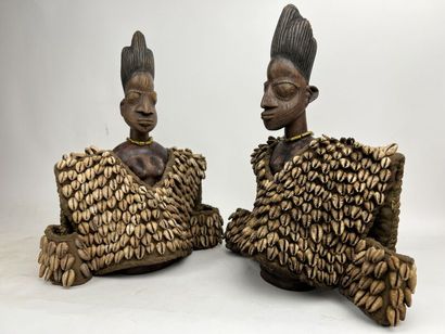 null NIGERIA - YORUBA People

Pair of wooden Ibedji for the cult of twins. One male,...