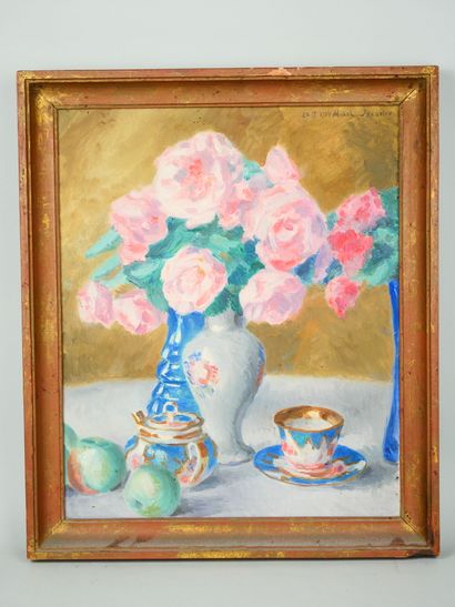 null Mikhail Nikolaevich YAKOVLEV (1880-1942)
Still life with a bunch of roses
Oil...