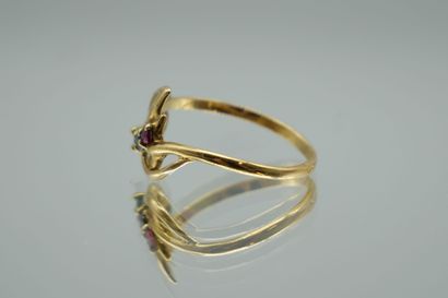 null Half-set comprising a ring and a pair of earrings in gold 750 thousandths with...