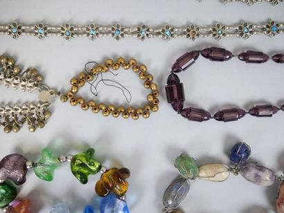 null Set of costume jewelry including:
- about 20 necklaces, 6 of which are fantasy...