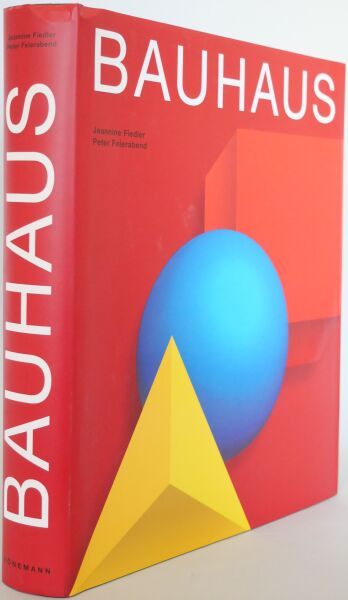 null BAUHAUS.
Edited by Jeannine Fiedler and Peter Feierabend and collective, French...
