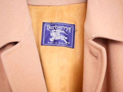 null BURBERRY'S 
Long manteau en laine et cachemire beige, l'intérieur en viscose....