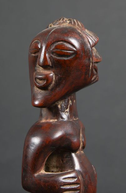 null REUBLIQUE DEMOCRATIQUE DU CONGO
Figure anthropomorphe en bois sculpté de style...